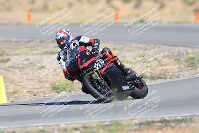 media/Oct-14-2023-TrackXperience (Sat) [[0517685739]]/Level 1/session 2 turn 4/